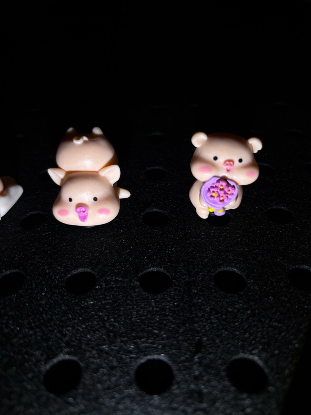 Piglet croc charm Set - Picture 5 of 7